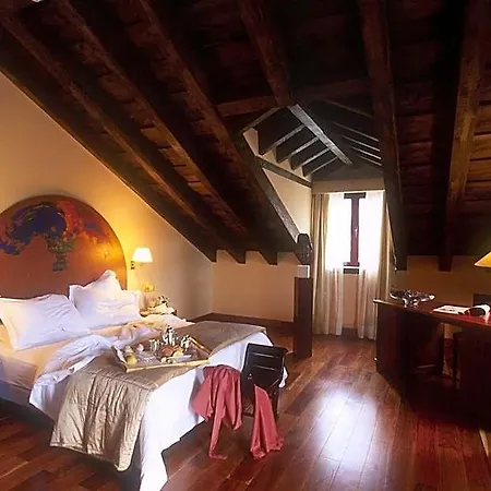 Hotel El Rancho Torrecaballeros