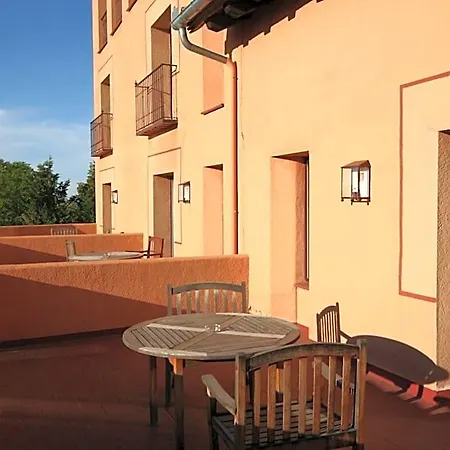 El Rancho Hotel Torrecaballeros
