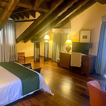 El Rancho 4* Torrecaballeros