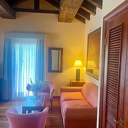 Hotel El Rancho