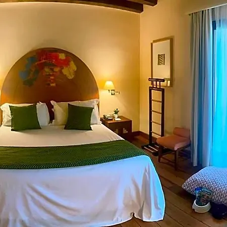 El Rancho Hotel 4*