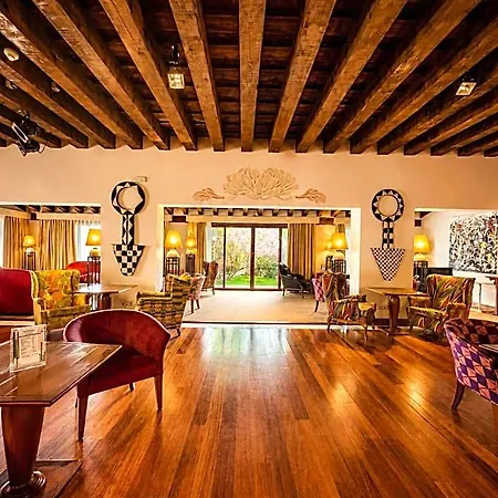 Hotel El Rancho