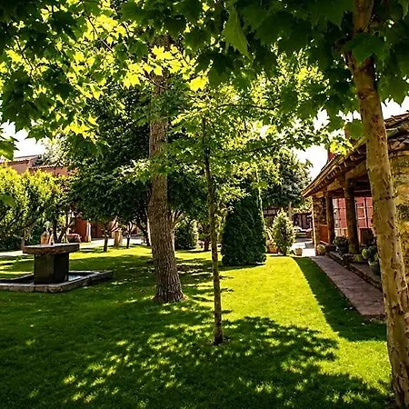 El Rancho Hotel 4*